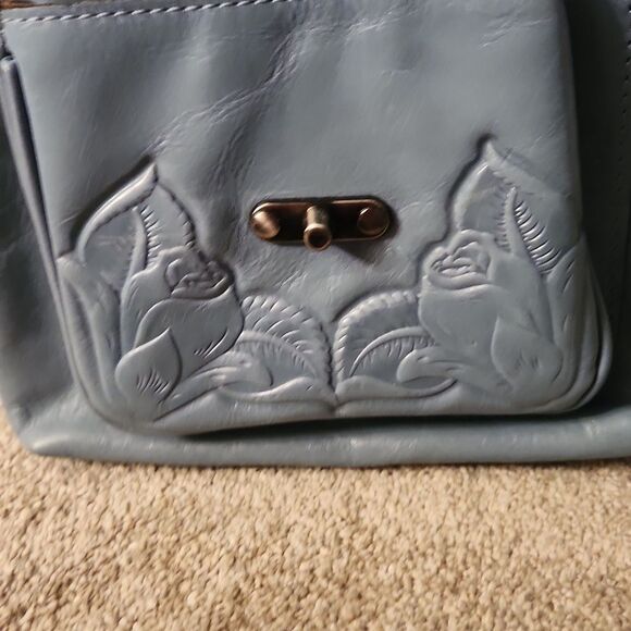 Patricia Nash "Leandra" Blue Tooled Leather Crossbody Bag w/ Embossed Flowers - Picture 5 of 15